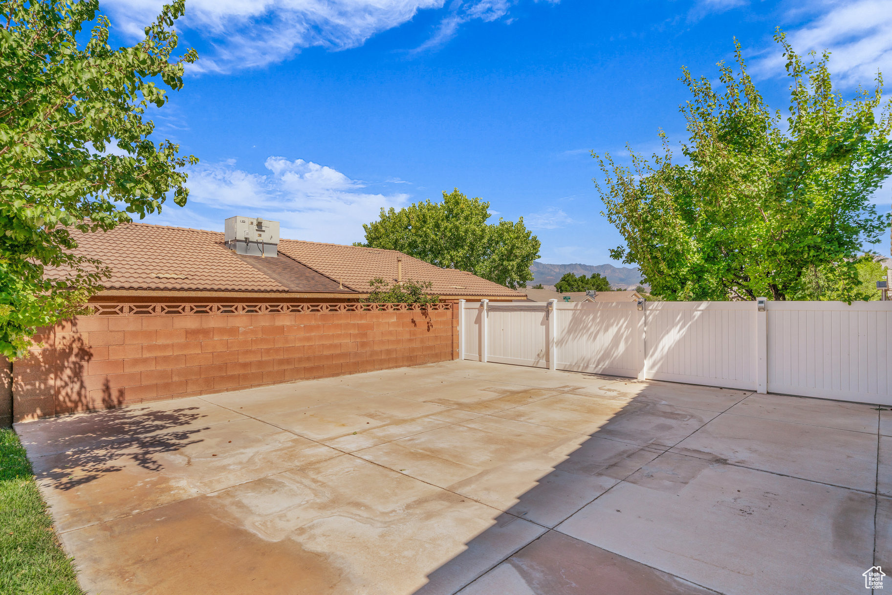 ZION VIEW ESTATES - Residential