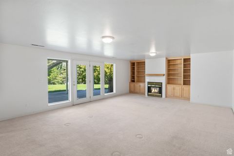 Tiny photo for 760 N EAGLE VIEW DR. Dr, Alpine, UT 84004 (MLS # 2106153)