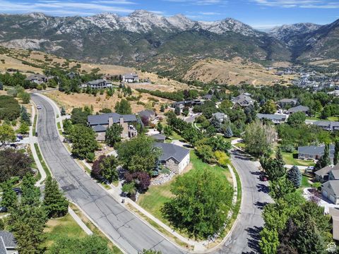 Tiny photo for 760 N EAGLE VIEW DR. Dr, Alpine, UT 84004 (MLS # 2106153)