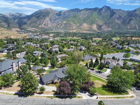 Tiny photo for 760 N EAGLE VIEW DR. Dr, Alpine, UT 84004 (MLS # 2106153)