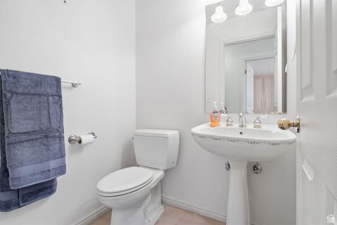 Tiny photo for 760 N EAGLE VIEW DR. Dr, Alpine, UT 84004 (MLS # 2106153)