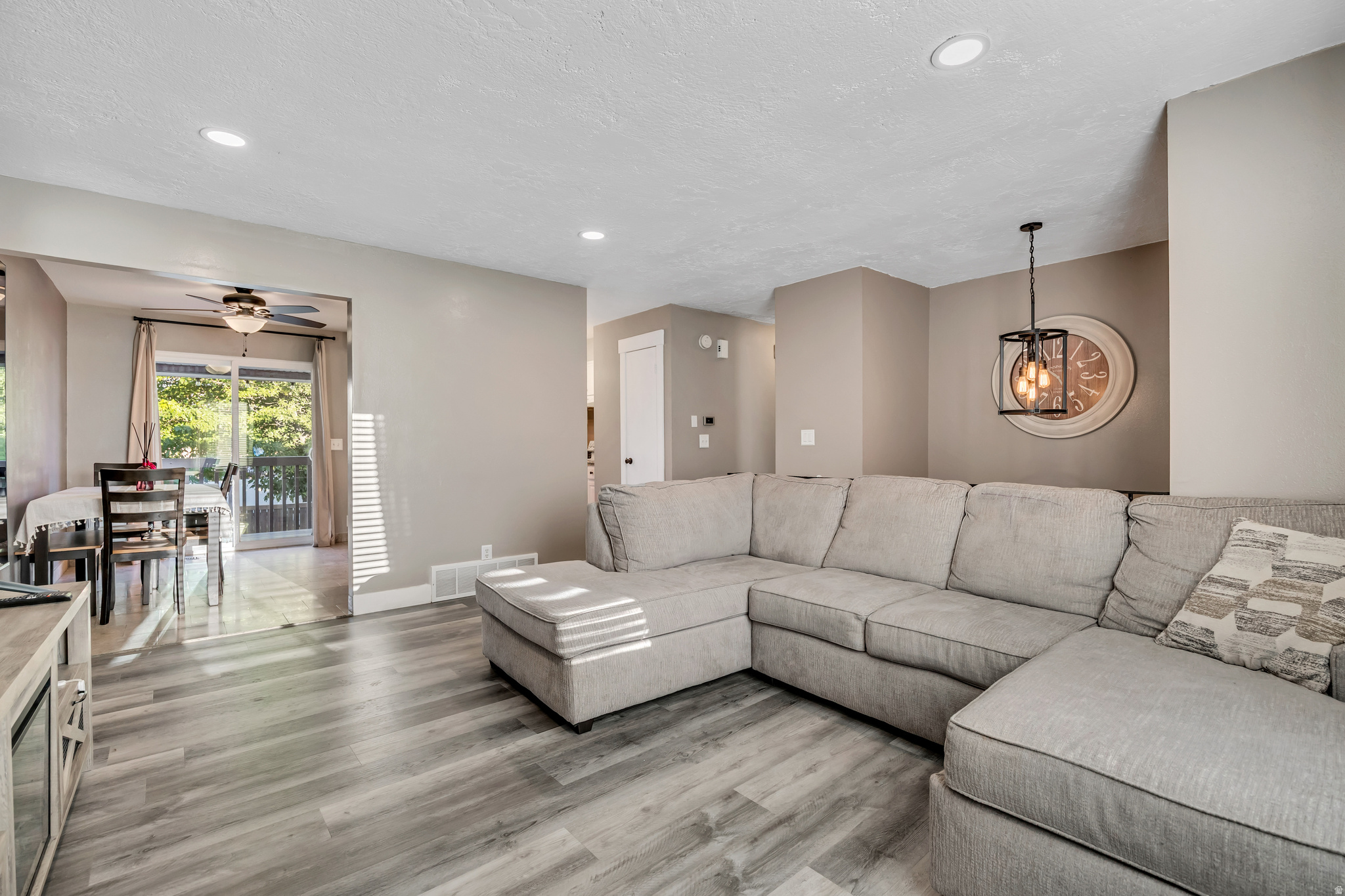 WILLOW BAY II - Residential