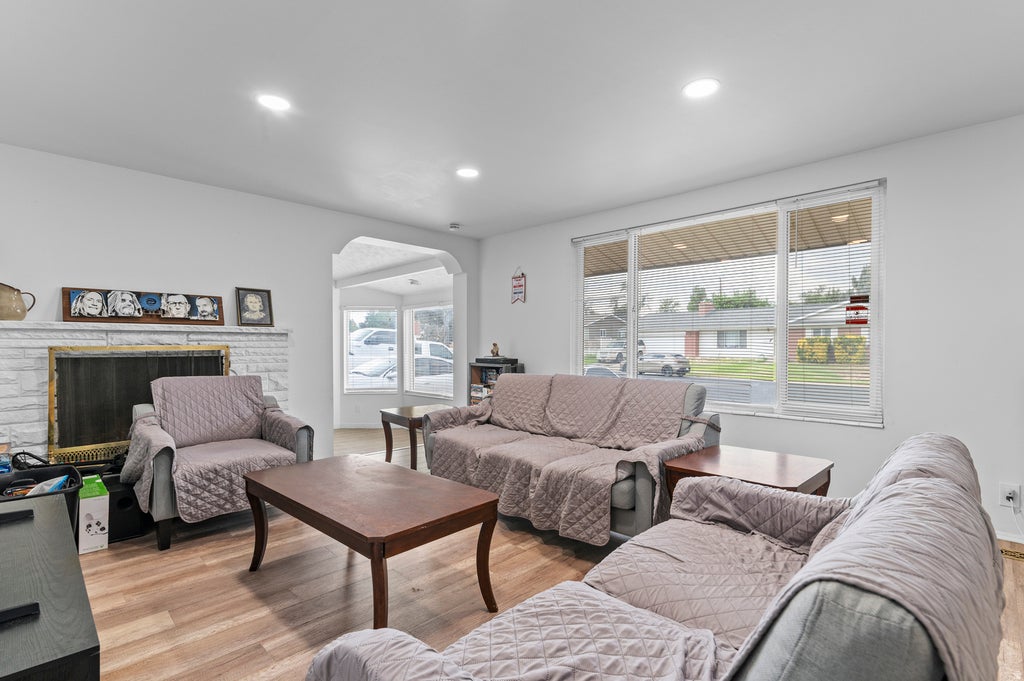 Photo of 3883 S MARKET ST, West Valley City, UT 84119 (MLS # 2179505)