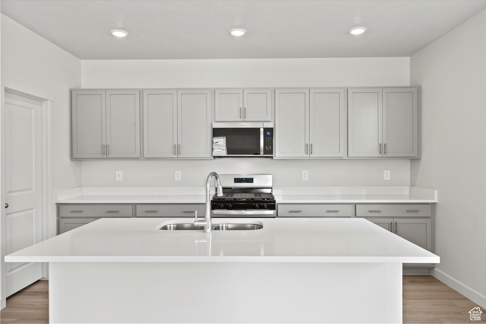 VISTA MEADOWS - Residential