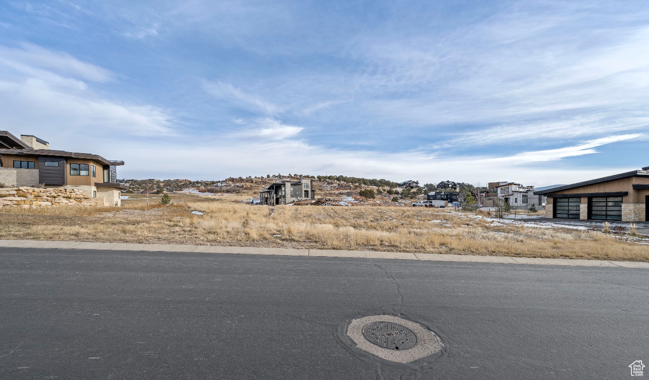 RED LEDGES - Residential