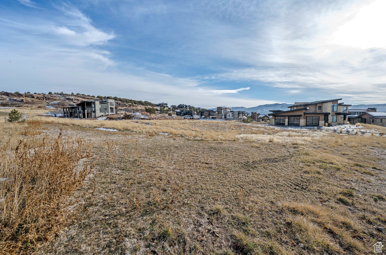 RED LEDGES - Residential