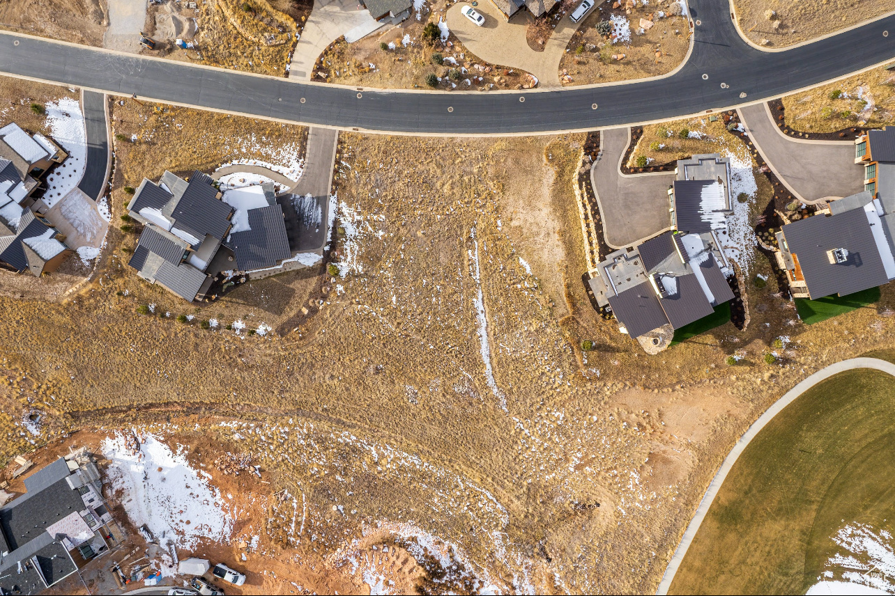 RED LEDGES - Residential