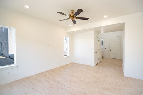 Tiny photo for 1113 N 1020 W, Salem, UT 84653 (MLS # 2138592)