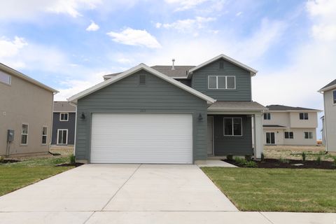 Photo of 1113 N 1020 W LOT W #14, Salem, UT 84653 (MLS # 2138592)