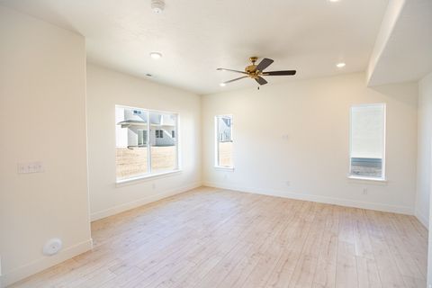 Tiny photo for 1113 N 1020 W, Salem, UT 84653 (MLS # 2138592)
