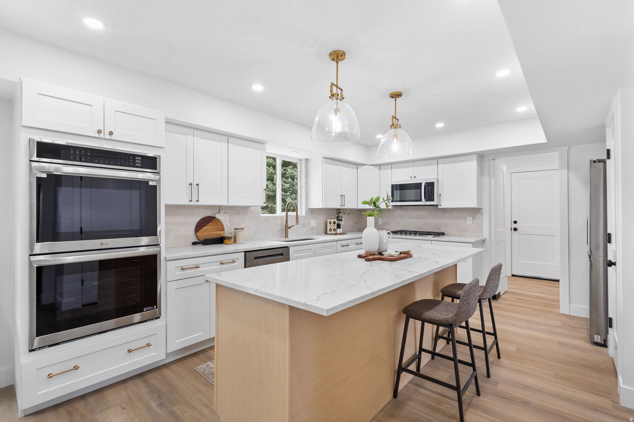 SUNSET MEADOW VILLAGE - Residential