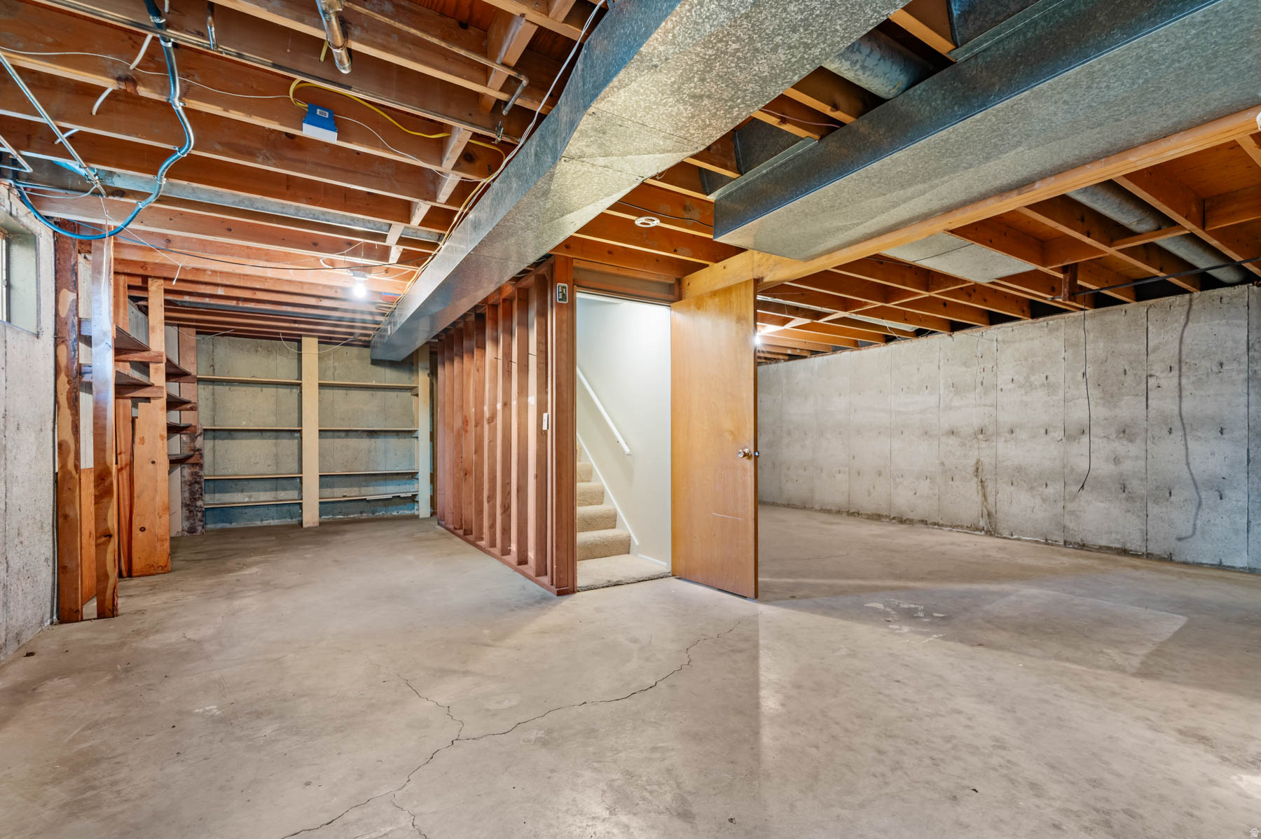 TREASURE ACR - Residential