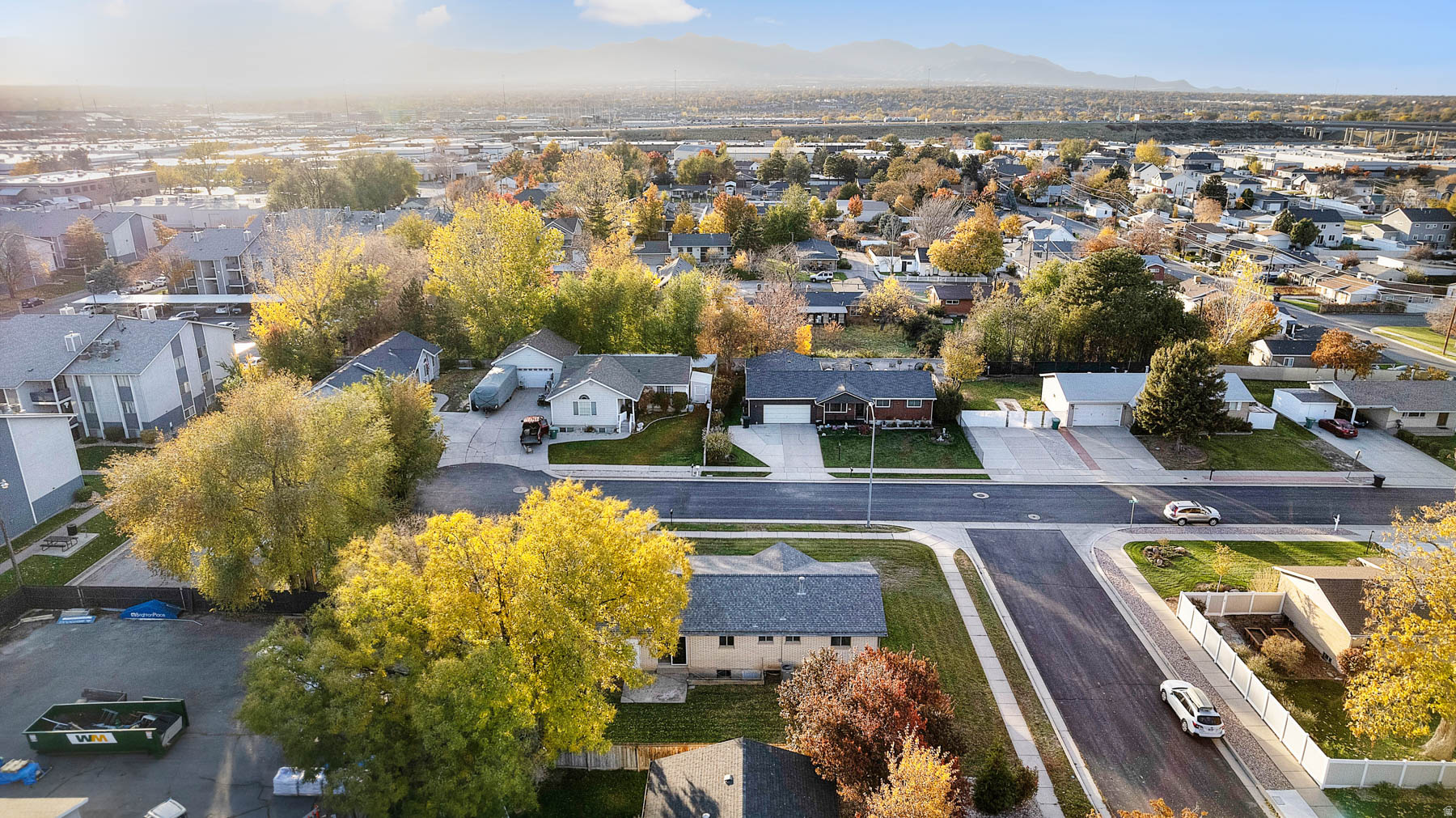 TREASURE ACR - Residential