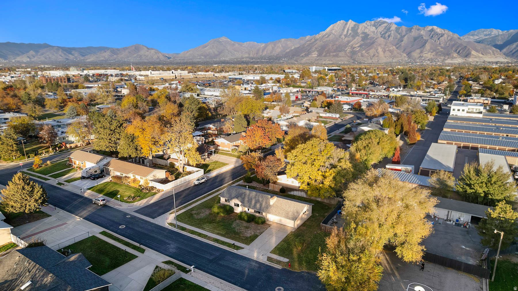 TREASURE ACR - Residential