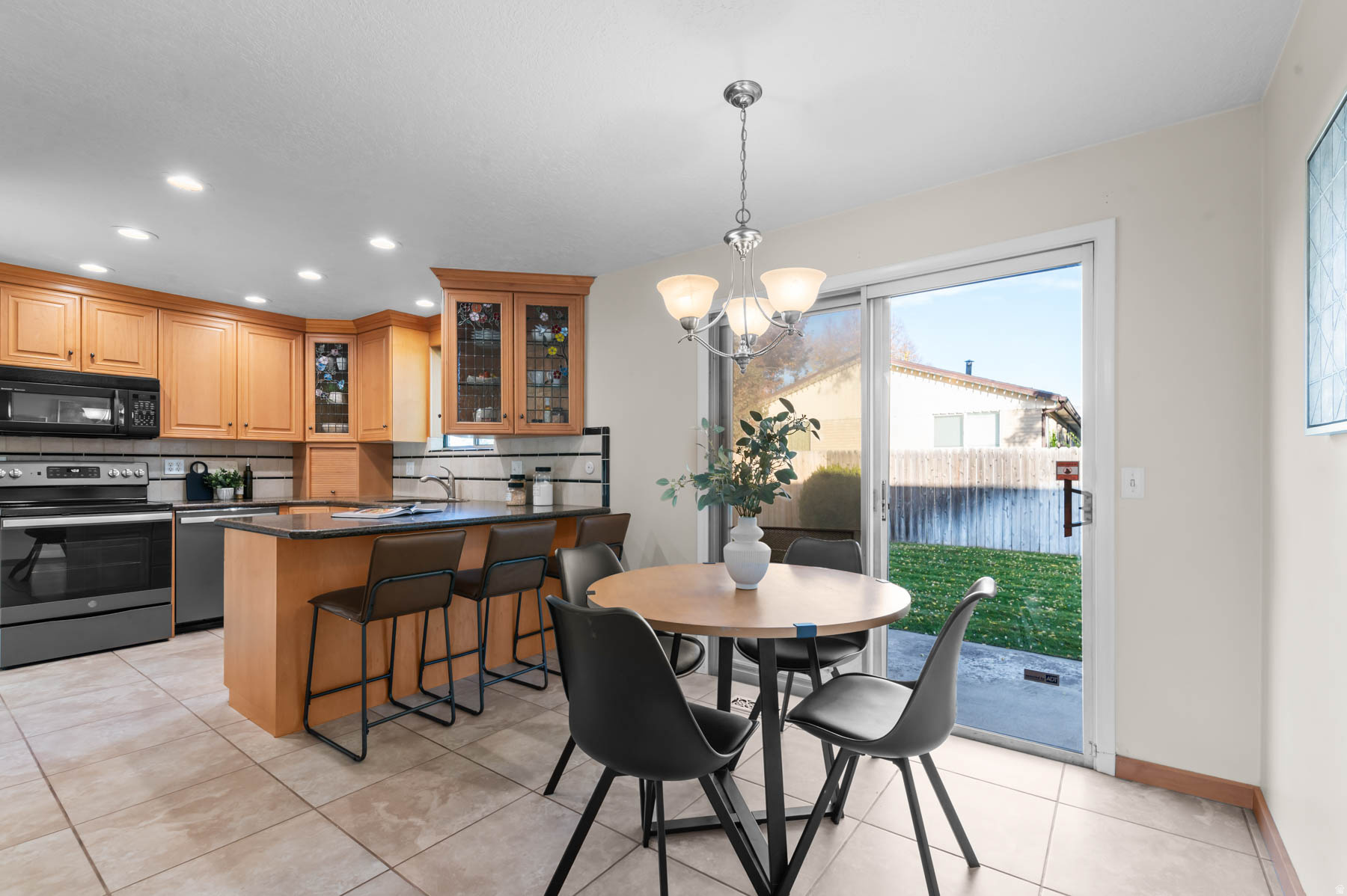 TREASURE ACR - Residential