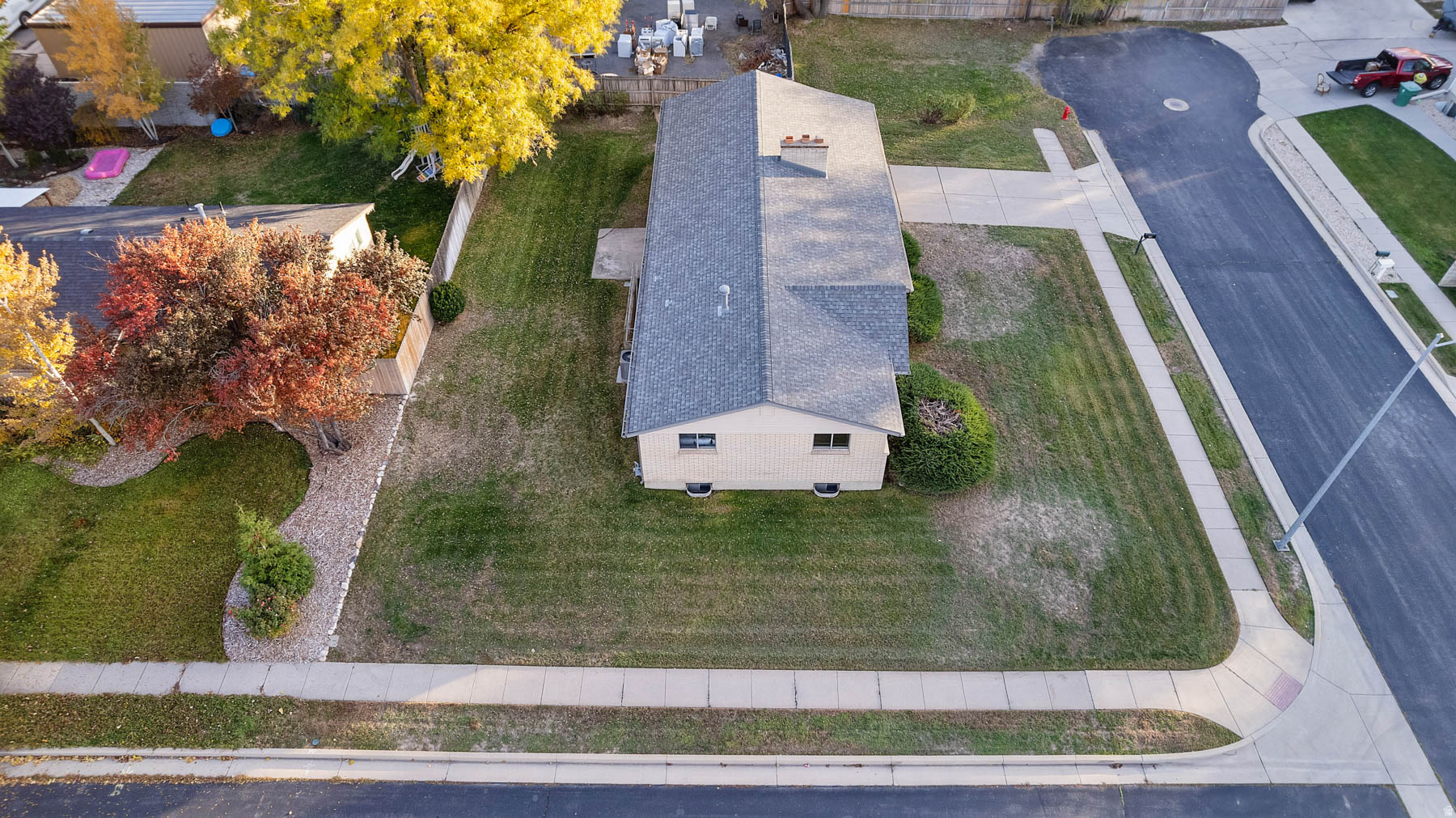 TREASURE ACR - Residential