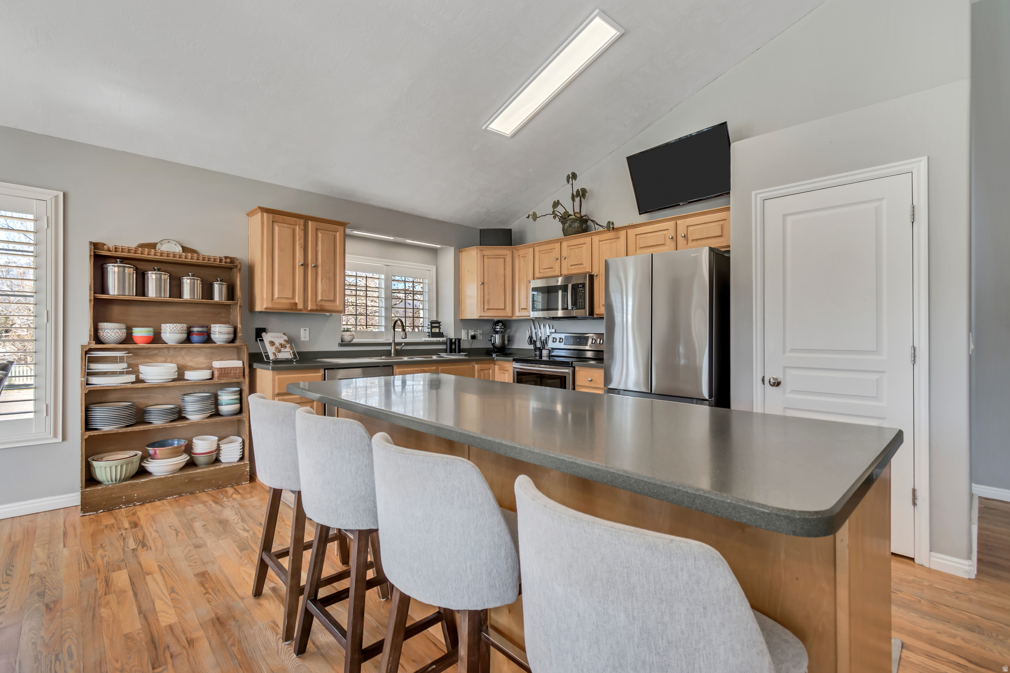 ALPINE ACRES - Residential