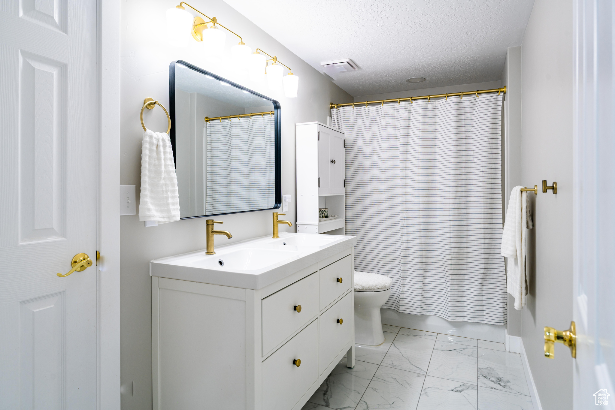 POINT LOOKOUT AT RED HAWK RANCH - Residential