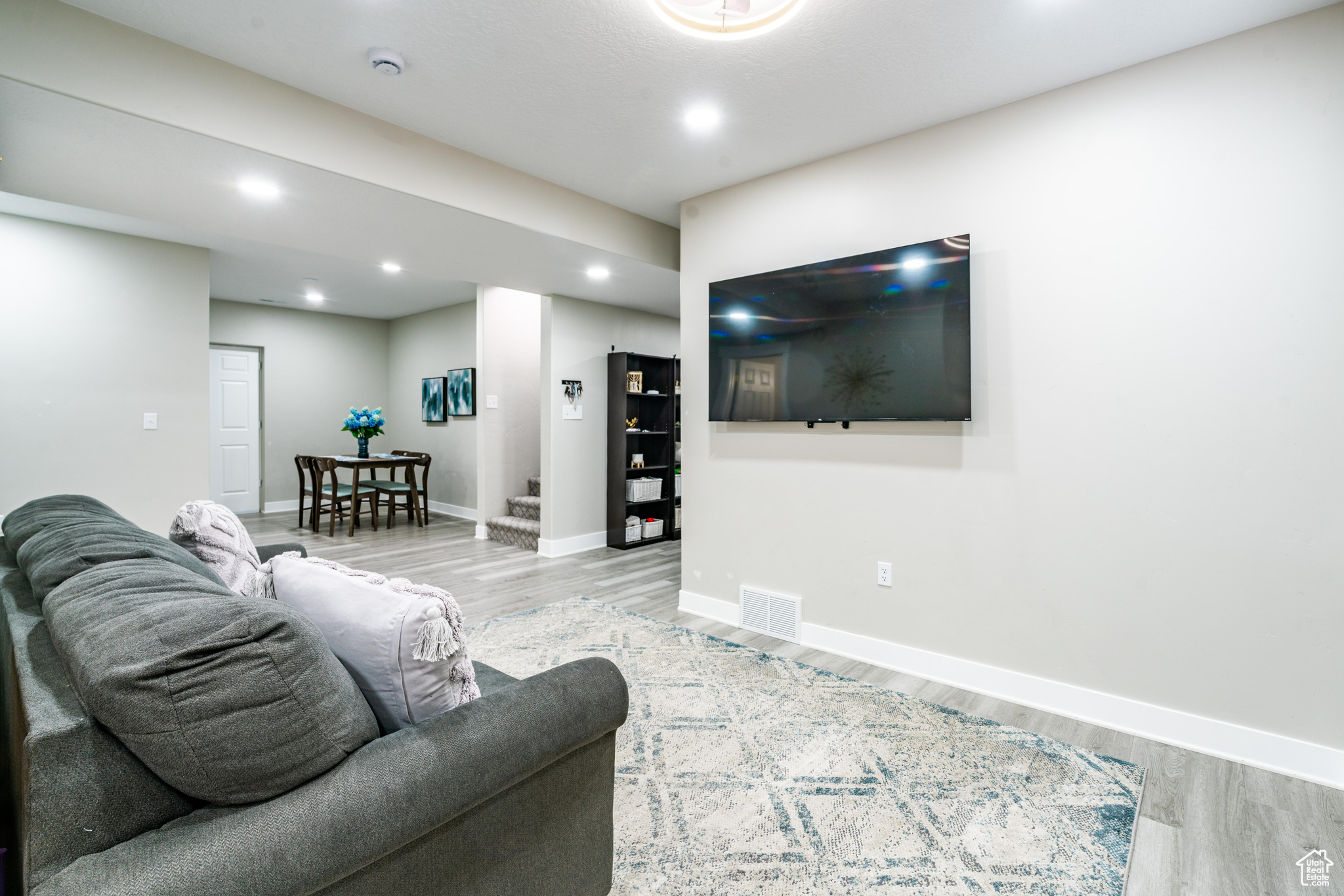 POINT LOOKOUT AT RED HAWK RANCH - Residential