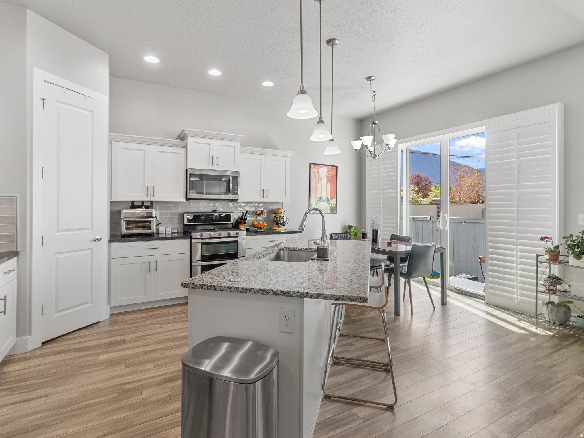 HAMPTONS - Residential