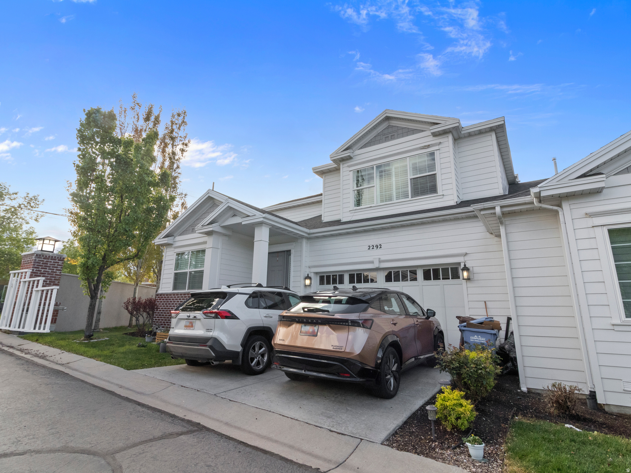 HAMPTONS - Residential