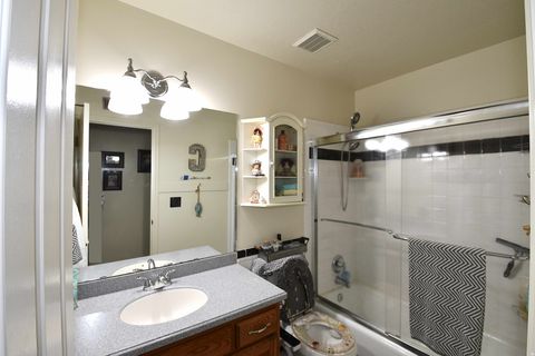 Tiny photo for 7841 PEACHWOOD DR, South Weber, UT 84405 (MLS # 2137160)