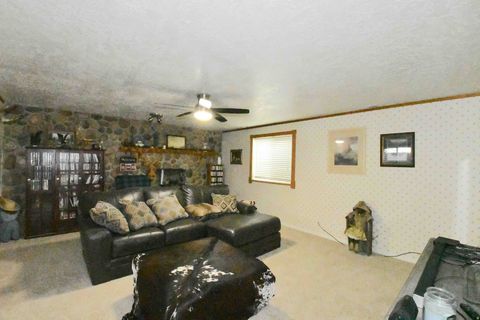 Tiny photo for 7841 PEACHWOOD DR, South Weber, UT 84405 (MLS # 2137160)
