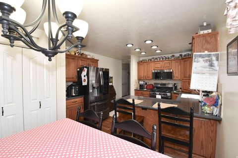 Tiny photo for 7841 PEACHWOOD DR, South Weber, UT 84405 (MLS # 2137160)