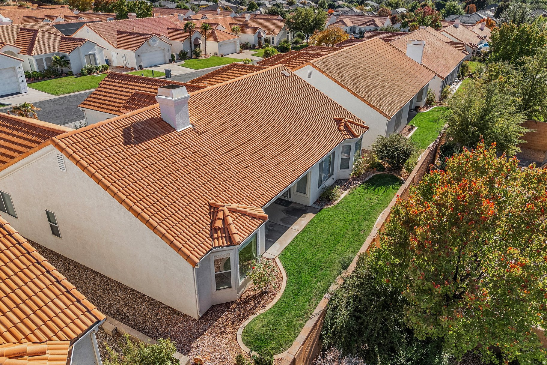 VISTA DEL SOL TH 1 - Residential