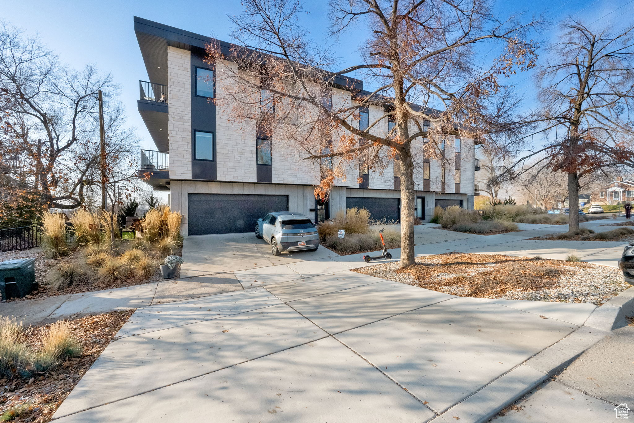 712 S 1000, Salt Lake City, Utah image 3