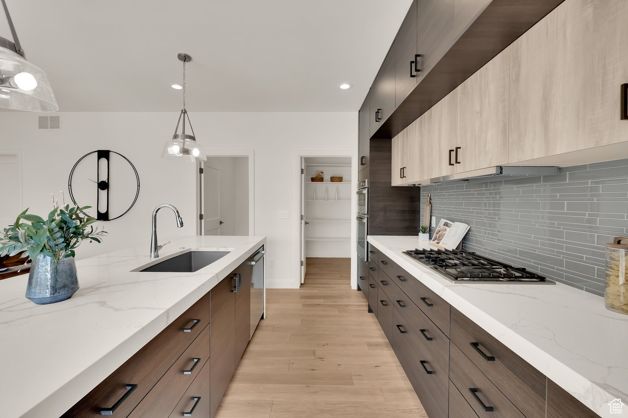 712 S 1000, Salt Lake City, Utah image 13