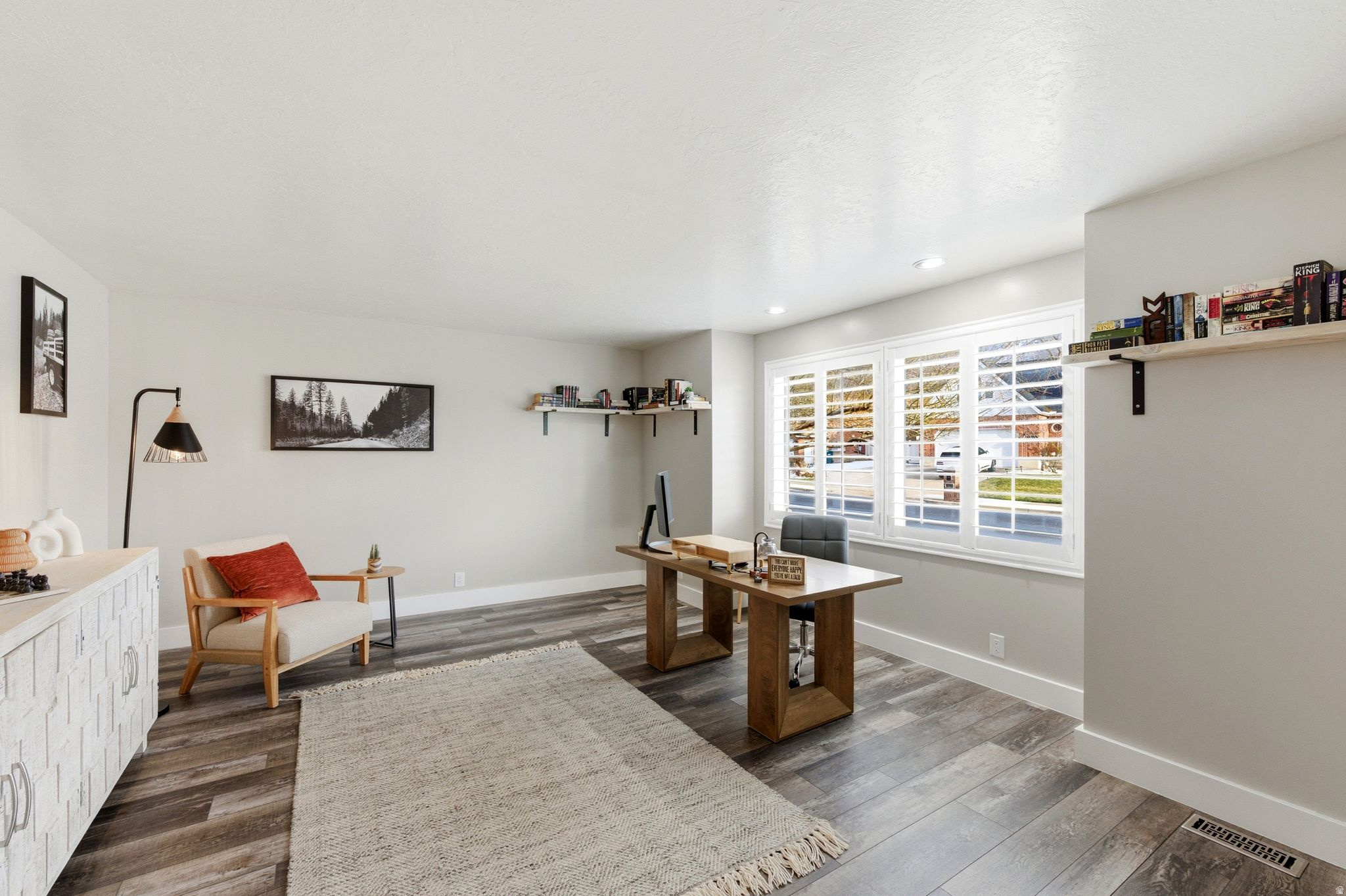 OAK FOREST - Residential