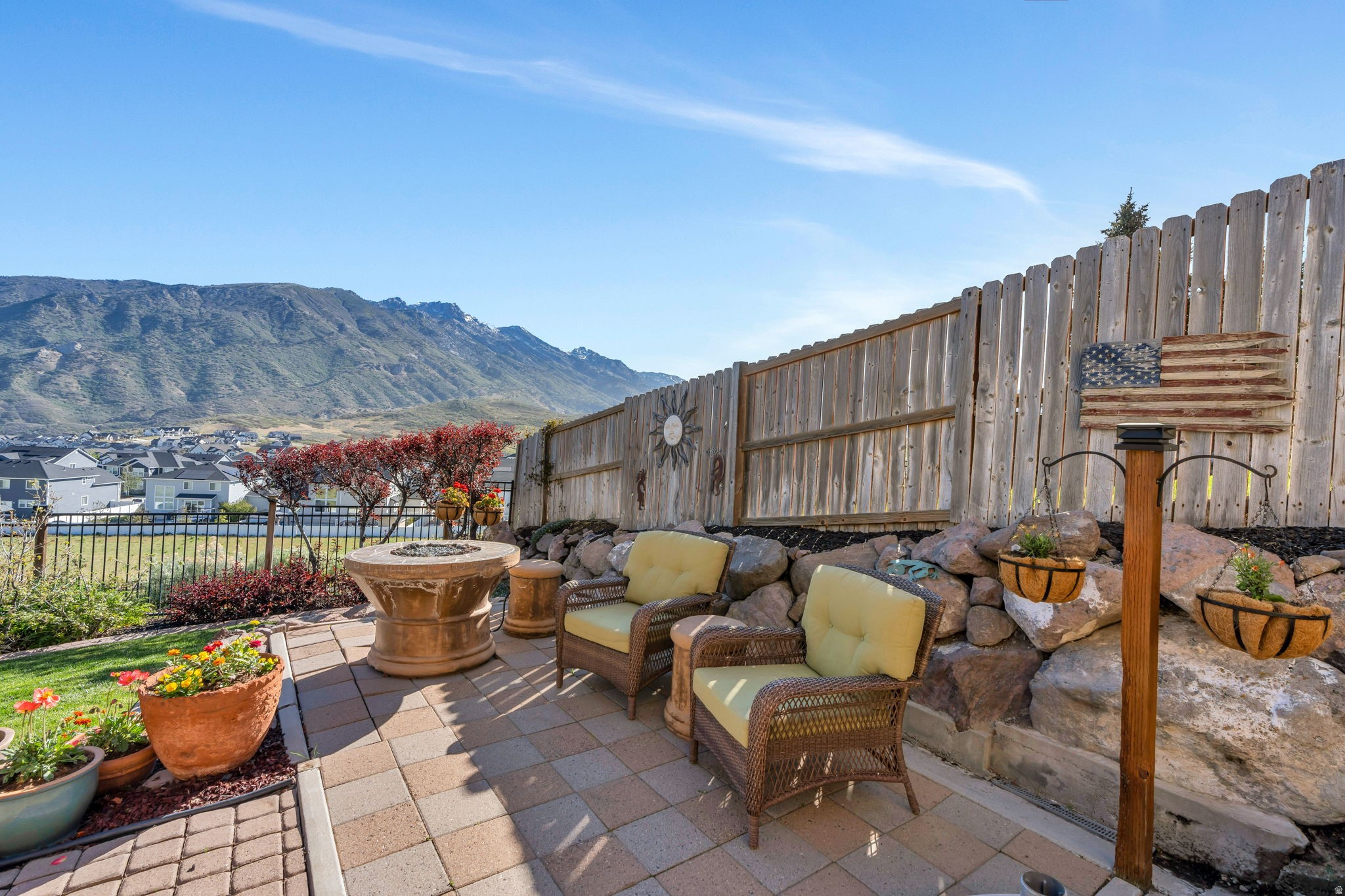 EAGLE CREST NO 1 AT SUNCREST - Residential