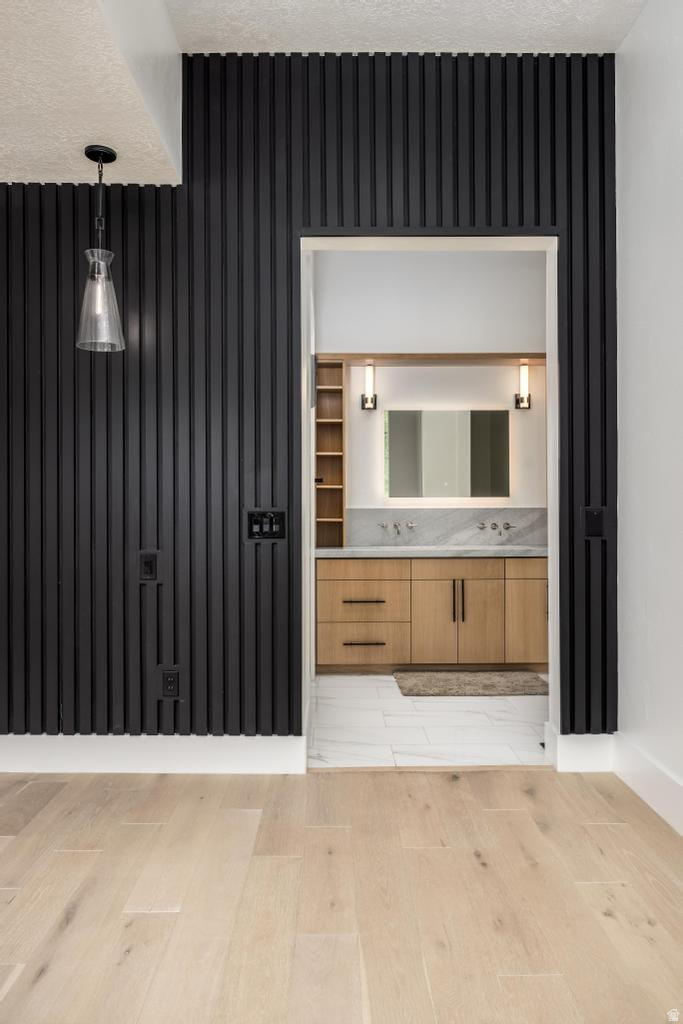 FOREST HILLS SUB - Residential