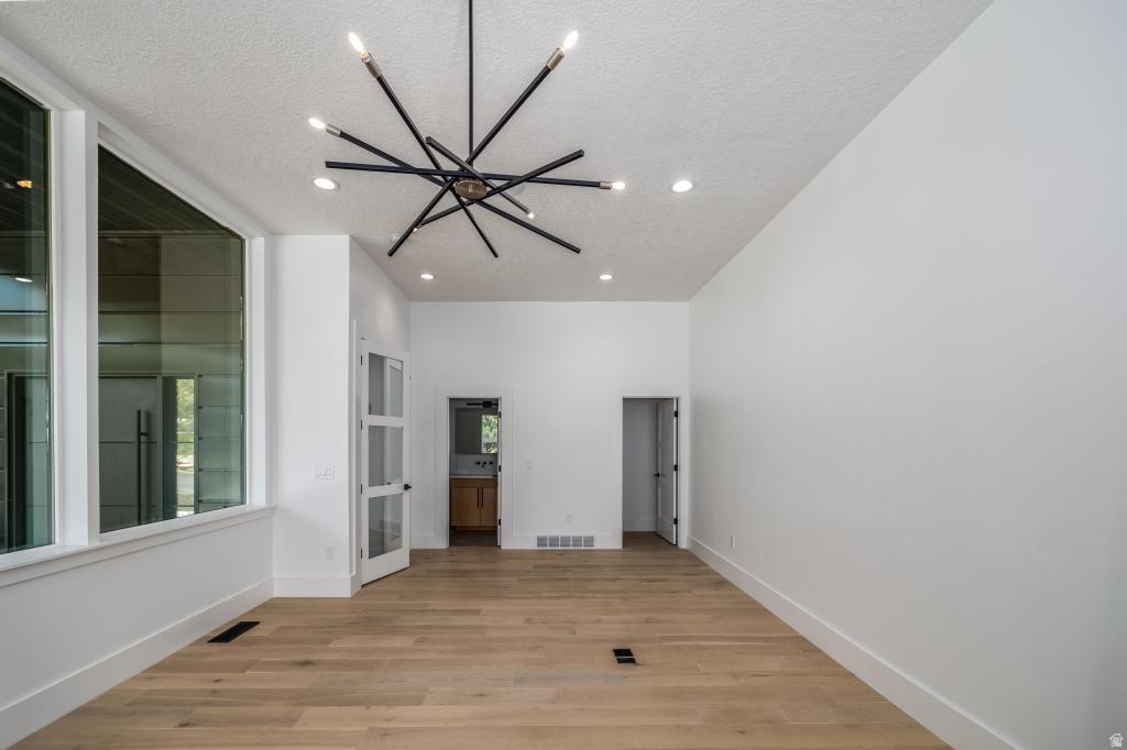 FOREST HILLS SUB - Residential