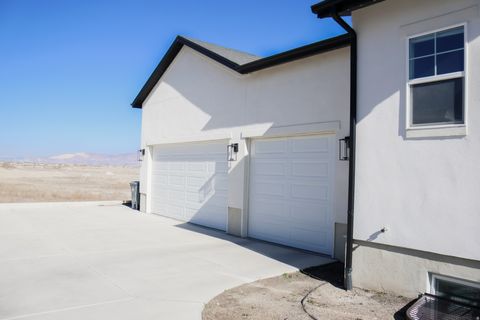 Tiny photo for 588 W FOUNDERS BLVD, Saratoga Springs, UT 84045 (MLS # 2142116)