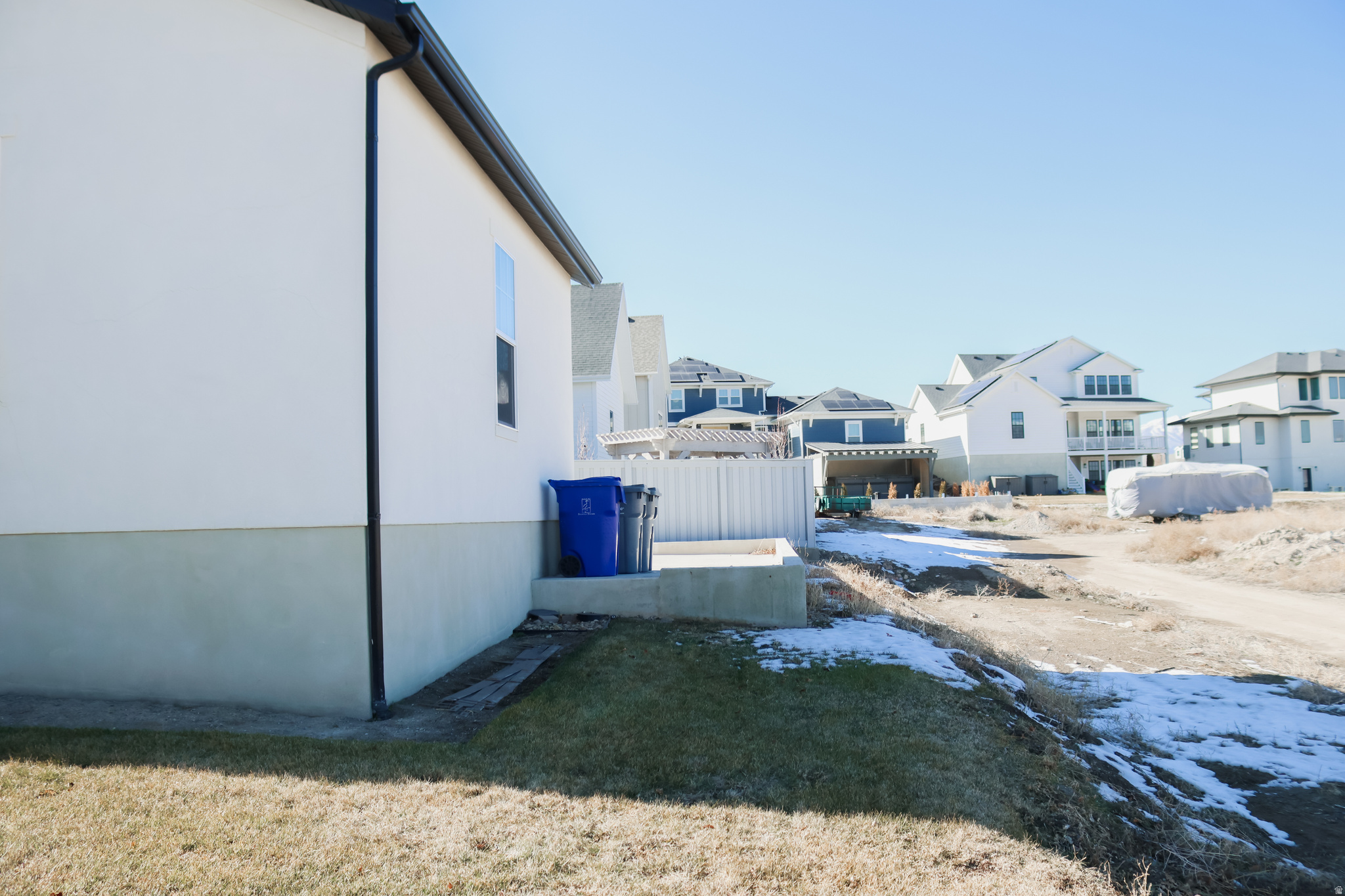 FOUNDERS AT BEACON POINTE - Residential