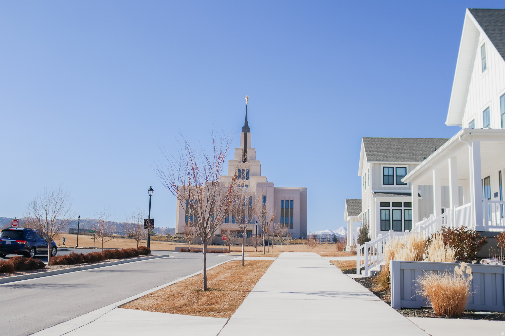 FOUNDERS AT BEACON POINTE - Residential