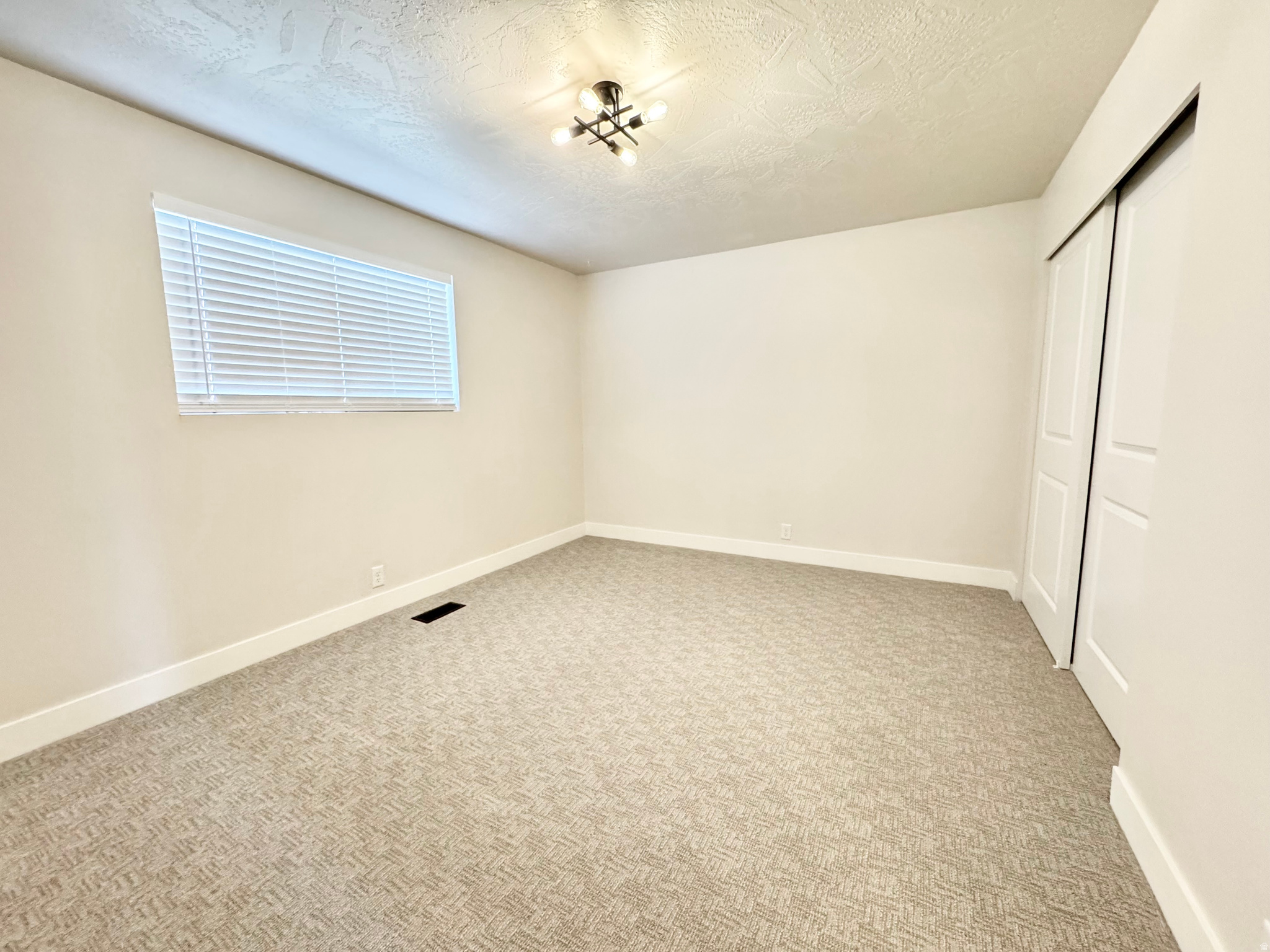 INDIAN VILLAGE SOUTH SUB #6 - Residential