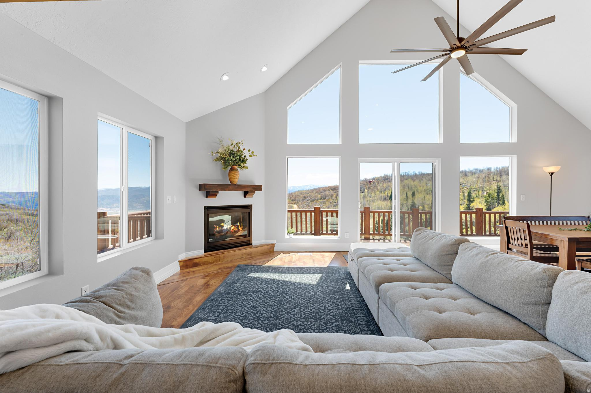 TOLLGATE - Residential