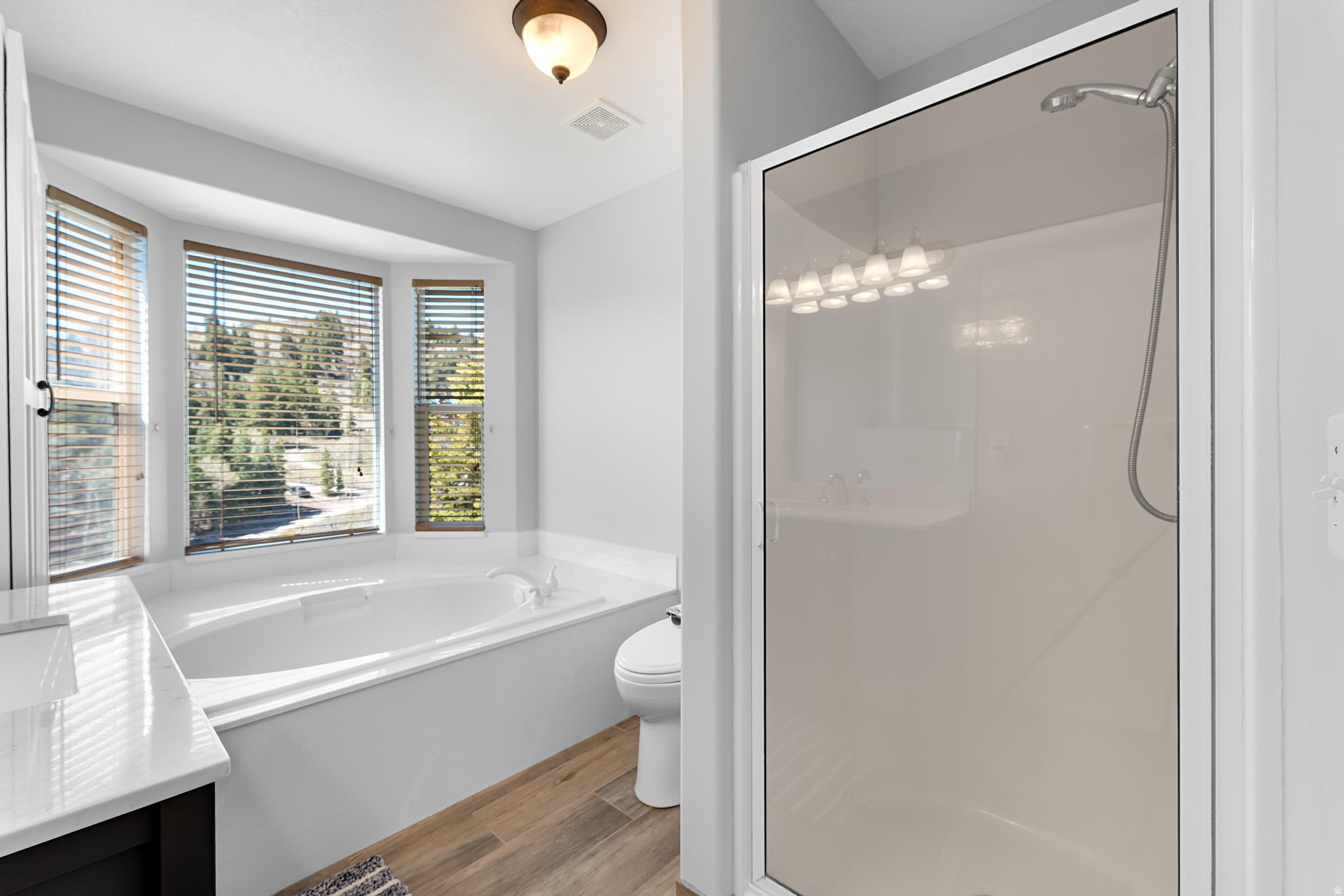 TOLLGATE - Residential