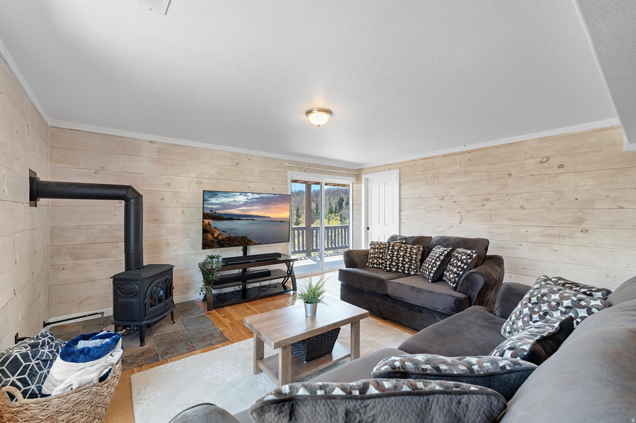 TOLLGATE - Residential