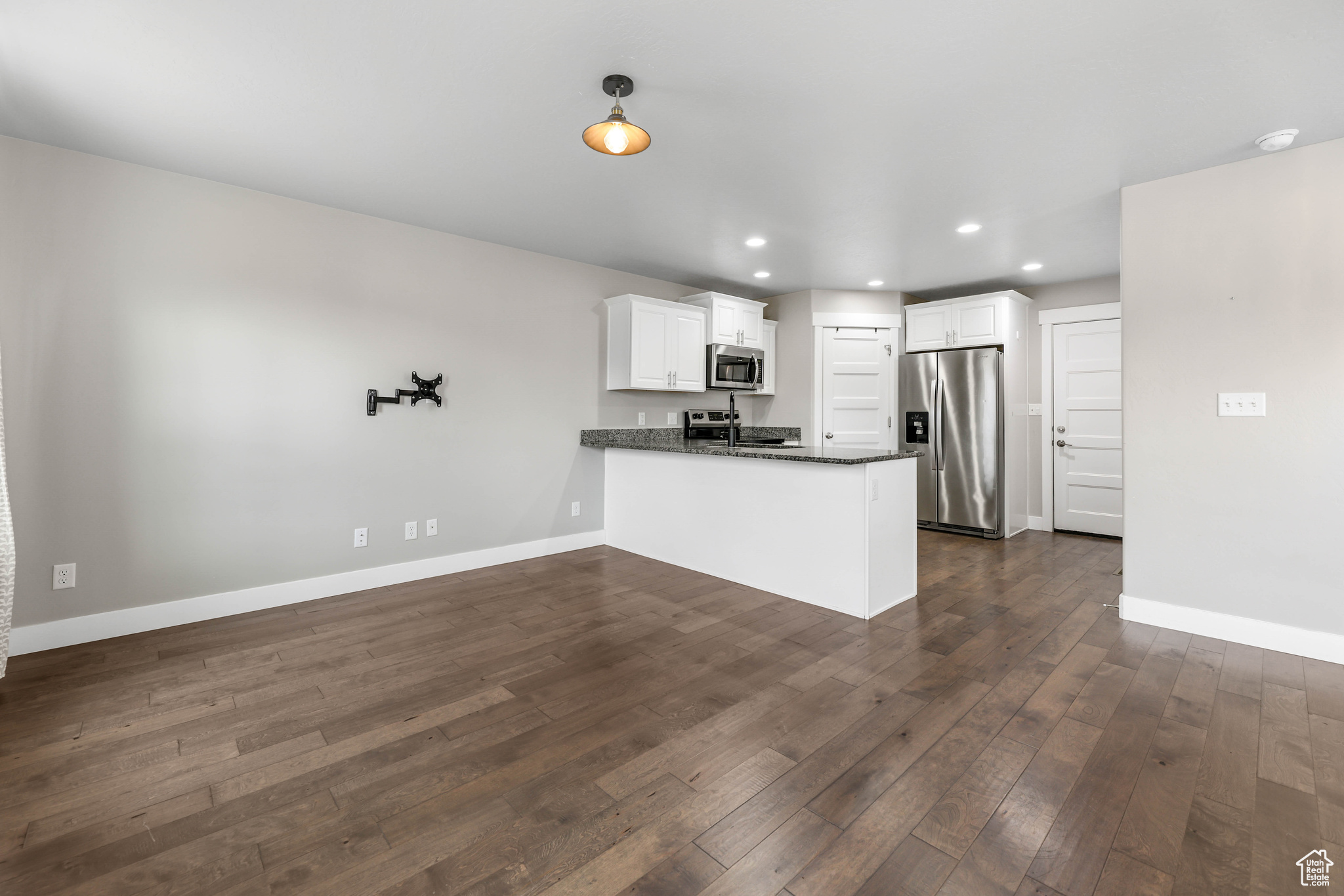 COLONIAL PARK - Residential