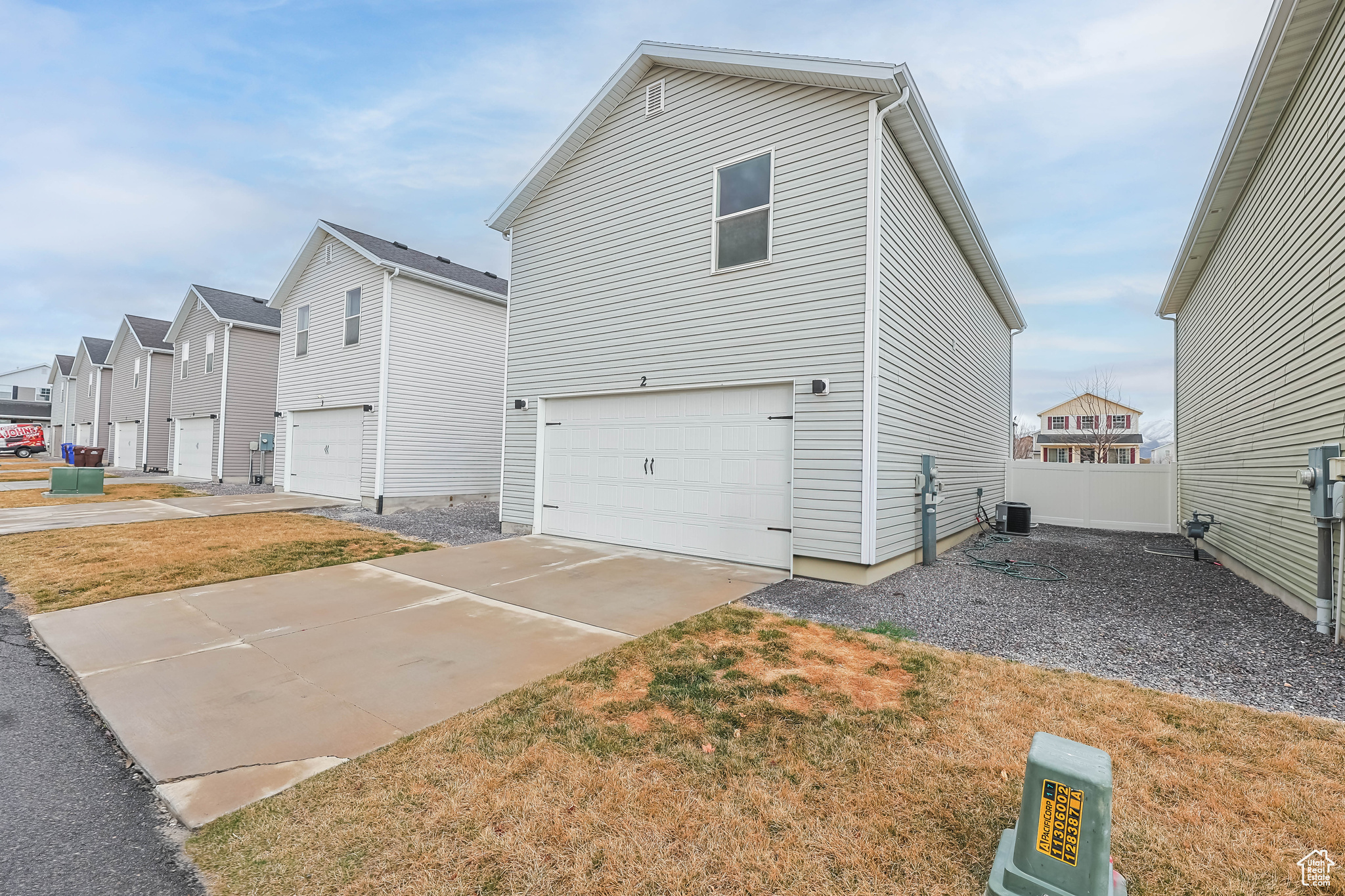 COLONIAL PARK - Residential