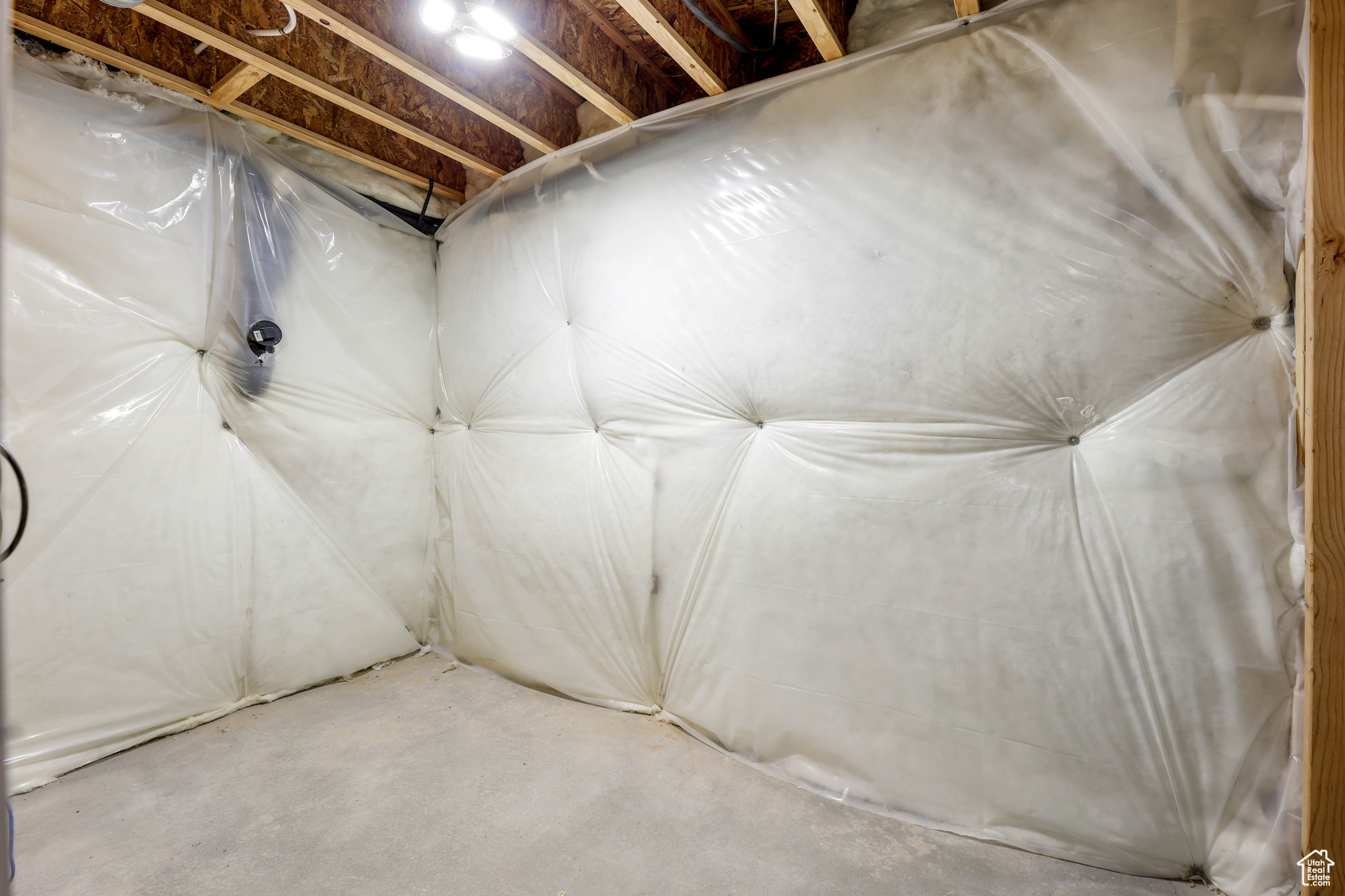 COLONIAL PARK - Residential