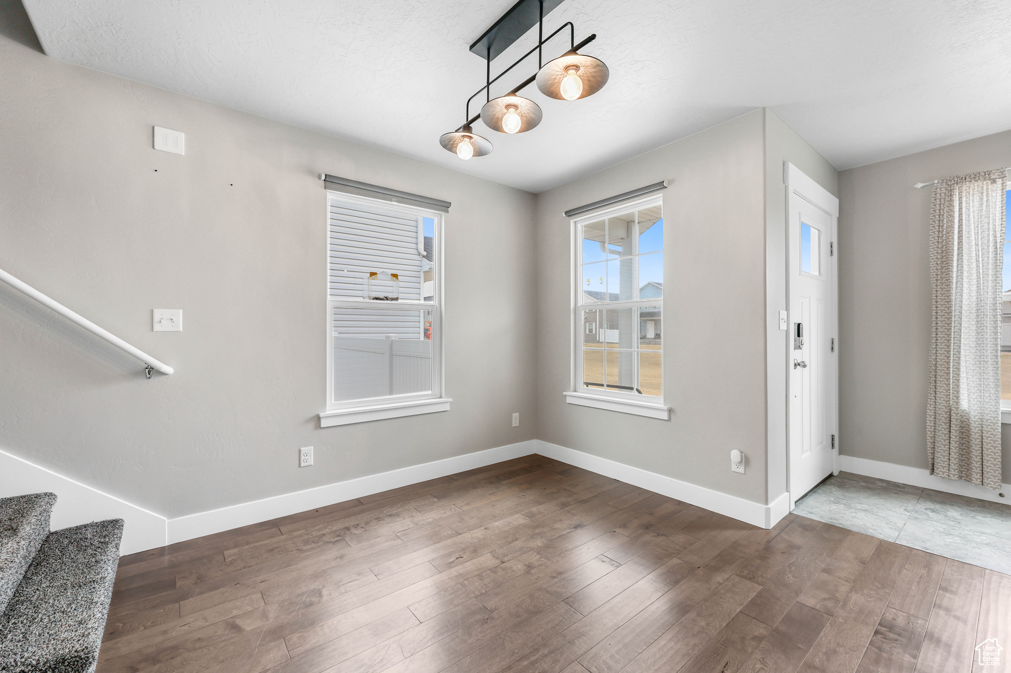 COLONIAL PARK - Residential