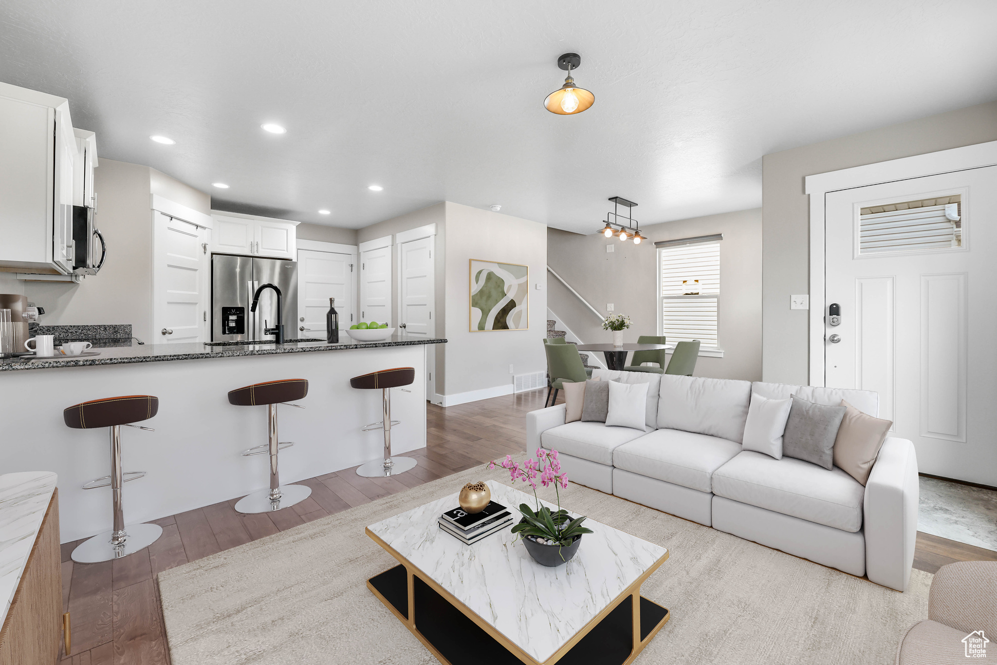 COLONIAL PARK - Residential