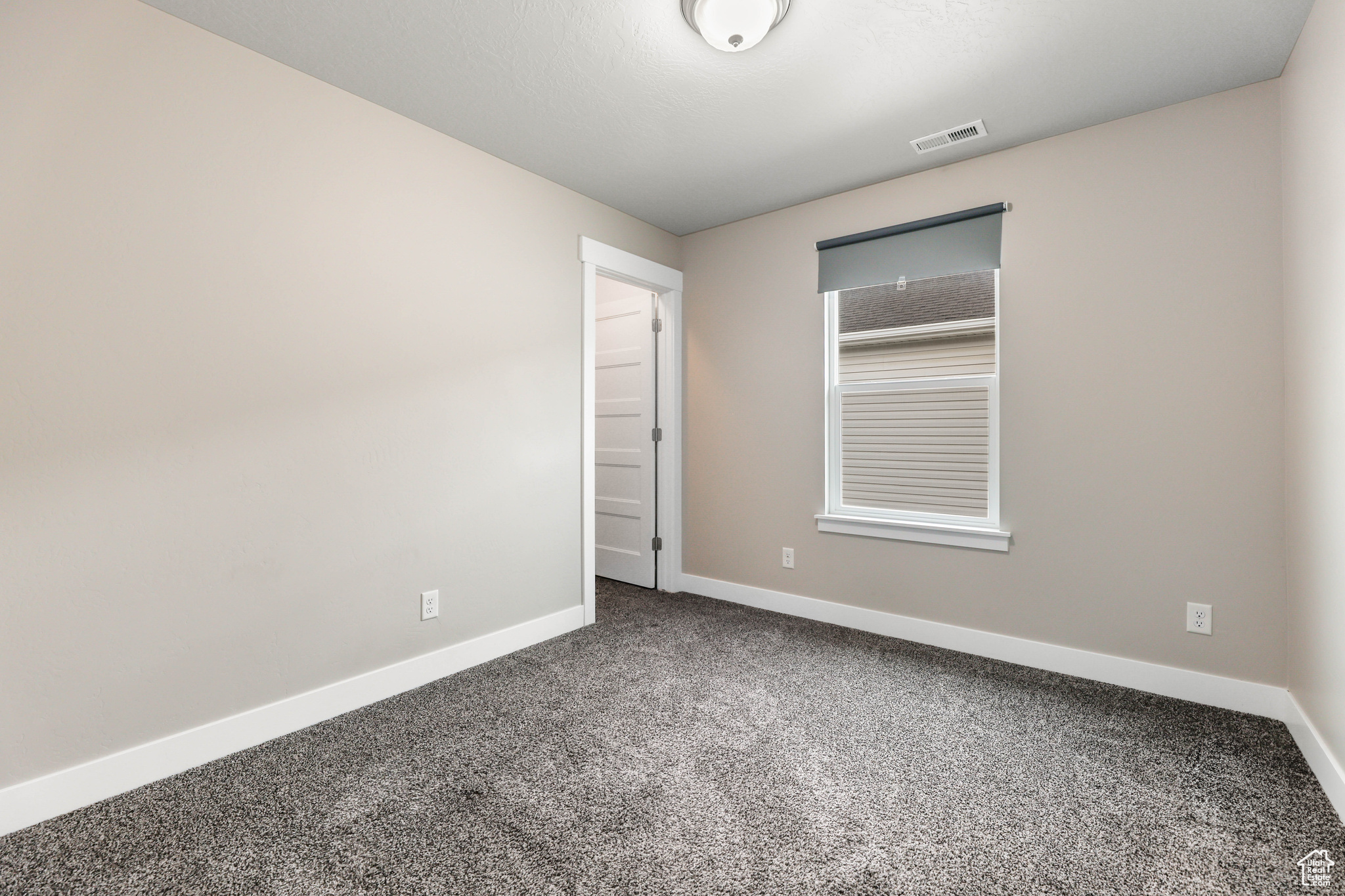 COLONIAL PARK - Residential