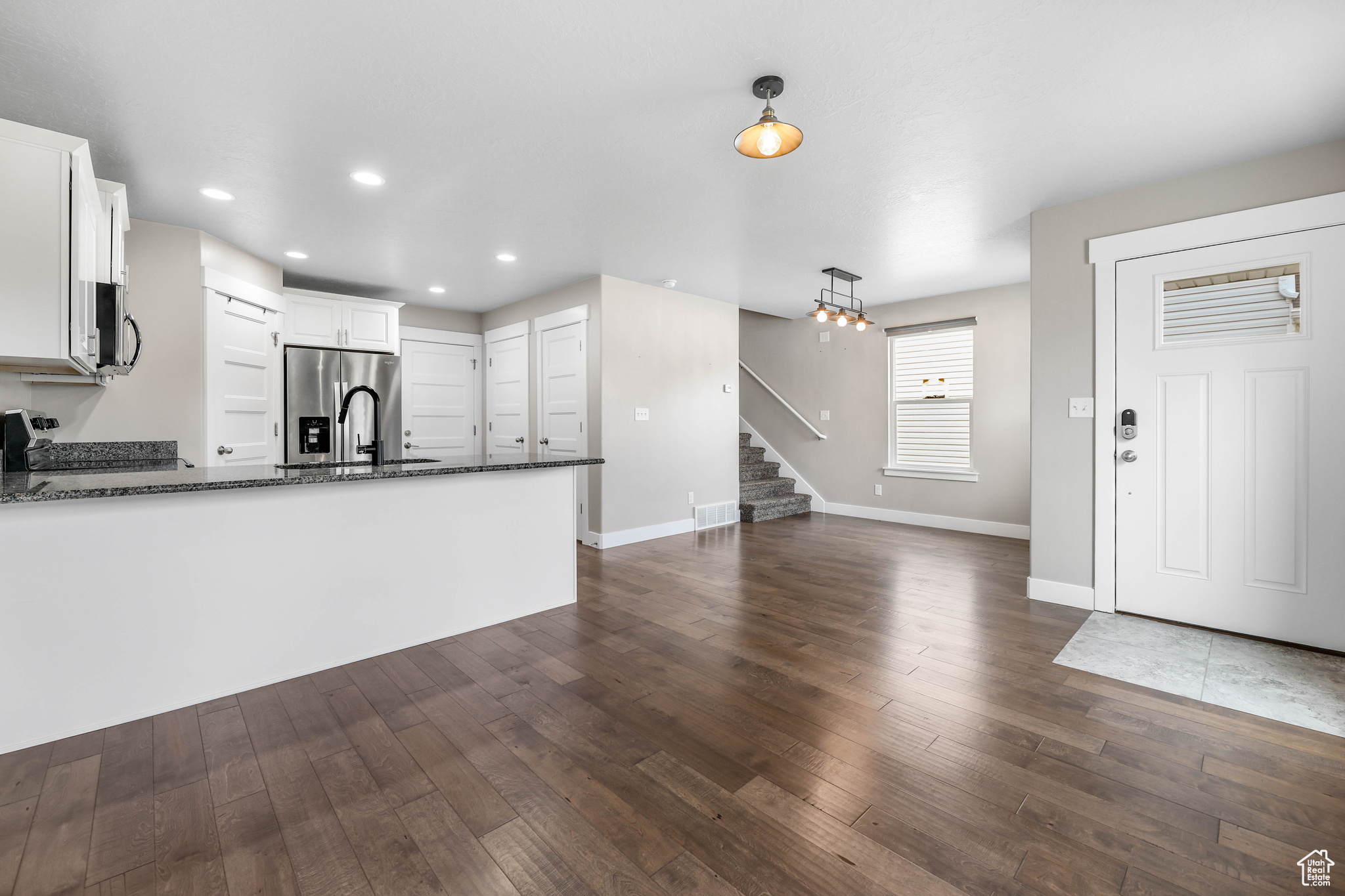 COLONIAL PARK - Residential