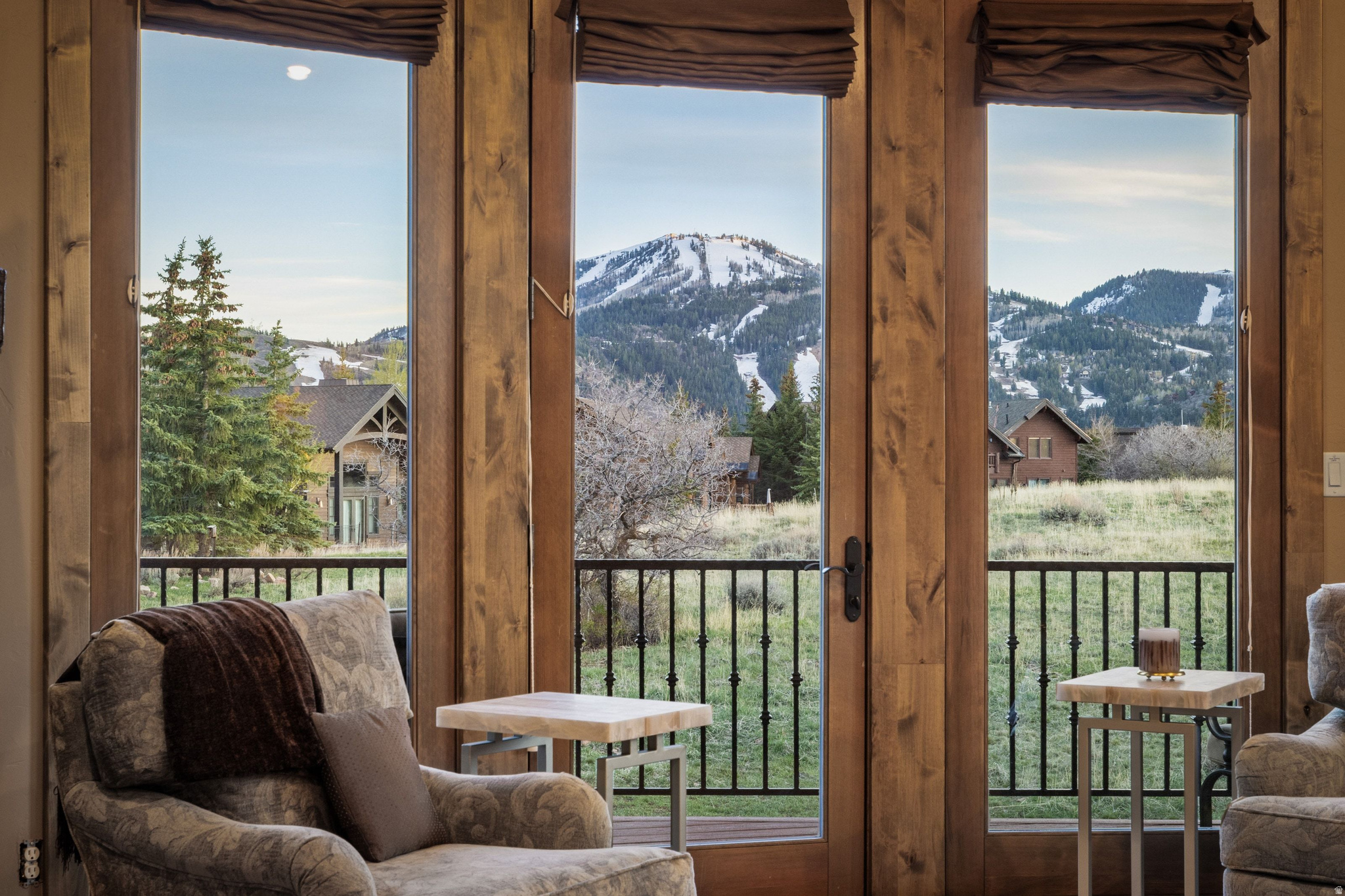 THE OAKS AT DEER VALLEY - Residential